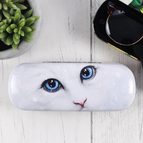 Winter Cat - Linda Jones